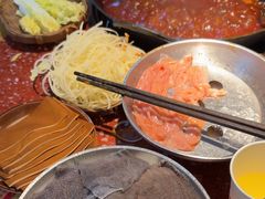 -赵美丽·重庆社区火锅·直营店(火车东站·中豪国际店)