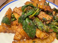 -云阿蛮云南生烫牛肉米线(奉贤路店)