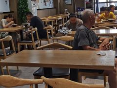 大堂-三好食堂(煎饺·馄饨·肉饼米线·盛世广场店)