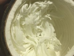 -志龙皇冠吃货椰子铺
