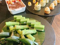 -咖啡苑自助餐厅·中国大饭店