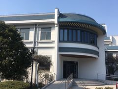 -上海市金山区中西医结合医院-停车场