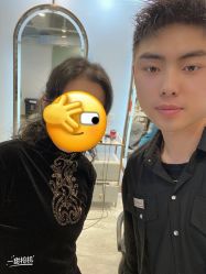 -妃格美发沙龙·烫发·染发