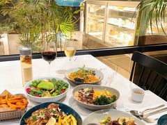 -théATRE茶聚场·餐厅(环球金融中心店)