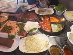 -热火朝天鲜切牛肉火锅(南强街巷店)