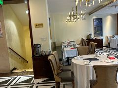 -老人和饭店(淮海中路店)