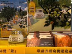 -超级猩猩健身·团课(淮海百盛店)