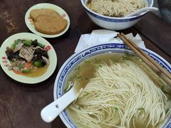 红汤-同得兴 Since·1995 传统苏式面馆(嘉馀坊店)