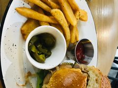 -HELLO 27 意面·沙拉·帕尼尼