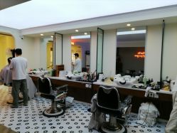 -理昂男士理发店 Barber shop