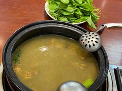 -菌之家·专业纯野生菌火锅·特色炒菌