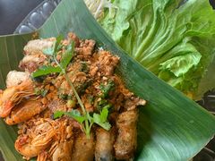 -大头虾越式风味餐厅(光明广场店)