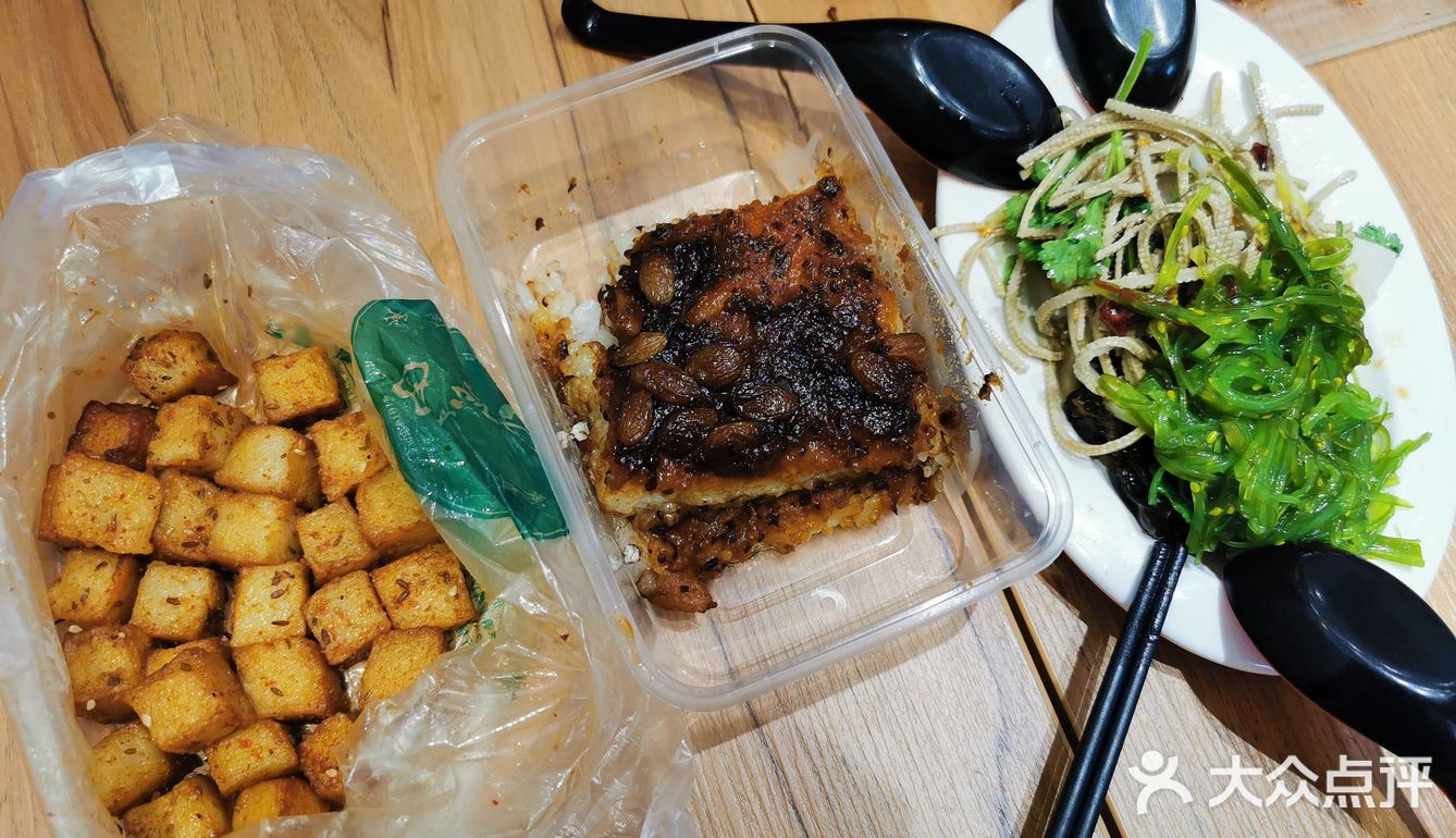 快成了我们瑜伽馆的食堂了！