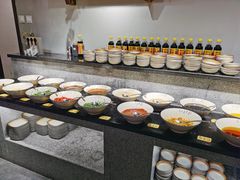 自助调料区-山城鼎重庆老火锅(西安钟楼店)