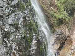 -南昆山川龙瀑布