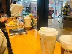 -星巴克(上海虹桥新天地二店)