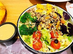 藜麦坚果营养沙拉-米斯特比萨(望京西园店)