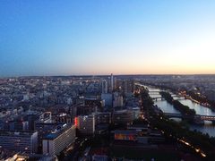 -埃菲尔铁塔