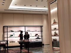 -Gucci(重庆IFS店)