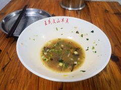 -文山荷鲜居(翠湖店)