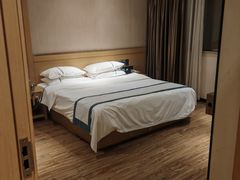 -城市便捷酒店(广州塔客村地铁站琶洲会展店)