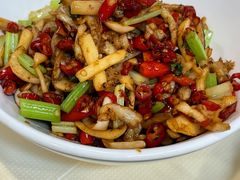 酸萝卜牛肚丝-笨罗卜浏阳菜馆(龙华鹏润达店)