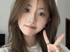 -鸿通城购物中心