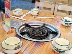 -阿婆情腊排骨火锅(金虹路店)