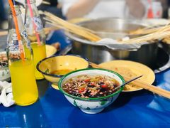 -马路边边·成都串串(翠柏路店)