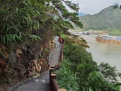 -羚羊峡古栈道森林公园
