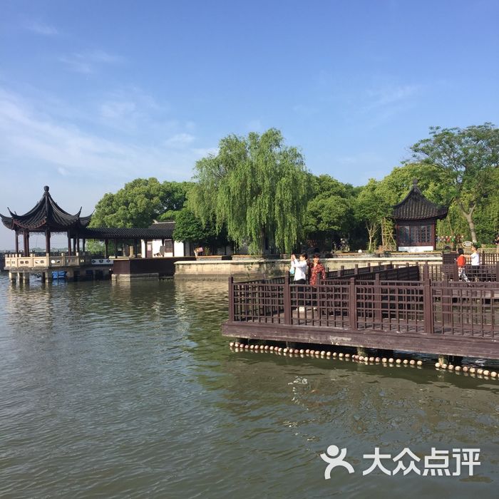 南湖秋月园