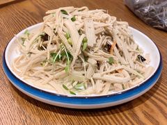 -赶海部落海鲜城(海阳路店)