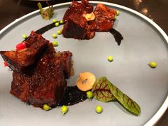 墨鱼汁葱烧澳洲牛-北京王府井希尔顿酒店·秦唐中餐厅Chynna