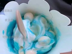 可尔必思麦旋风-麦当劳(展览路店)