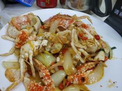 -小辣妹川味海鲜加工店(第一市场椰风巷店)