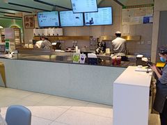 -奈雪的茶(亨特国际广场店)