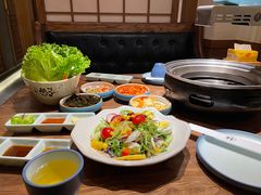 -明洞阿姨·韩式酱蟹烤肉·创意料理(三元桥店)