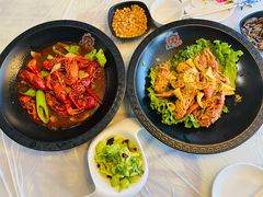 十三香小龙虾-金陵暴走小龙虾·迷踪蟹(凯德MALL店)