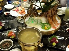 -半岛翡丽海鲜自助餐厅(观风亭店)