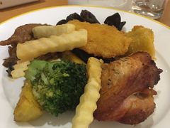 -昆山裕元花园酒店·温莎西餐厅
