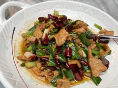 -蔼若春.传承三十年云南菜(金碧公园店)