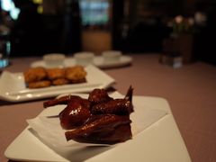 金牌妙龄乳鸽-新荣记(南京西路店)