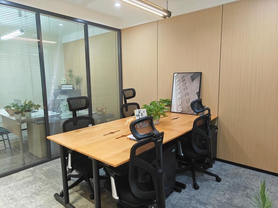 深圳各区电商创业小工作室,可办公放货,拎