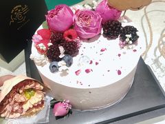 草莓香草淡奶油蛋糕-小苍兰风铃草蛋糕甜品(沈阳店)