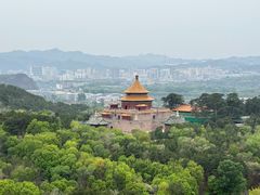 -磬锤峰森林公园
