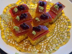 鸭酥米花-花家怡园(四合院总店)