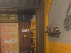 -伯爵·沉浸式超级密室·直营店