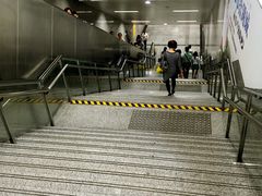 -陆家浜路(地铁站)