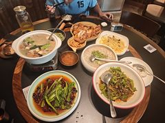 -纳家楼·地道陕菜(劳动路店)