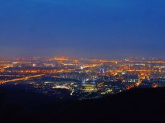 -鬼笑石后山停车场